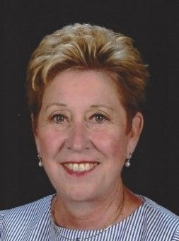 Headshot of a woman